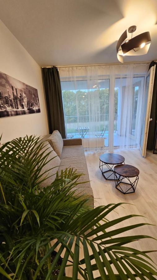 2 Room Apartment With Terrace, 2Ak Bratislava Exteriér fotografie